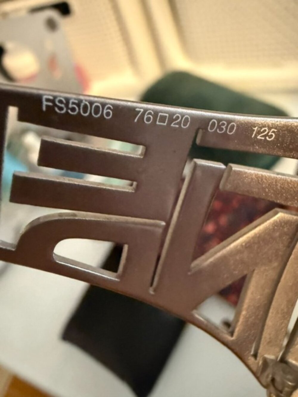 Authentic Fendi Sunglasses - Picture 5 of 5